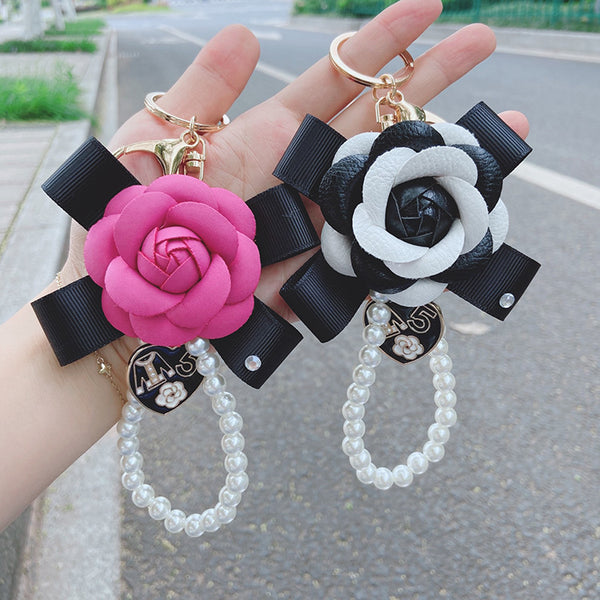 Großhandel 1 Stück Mode Herzform Blume PU Leder Imitation Perle frauen Tasche Anhänger Schlüsselanhänger