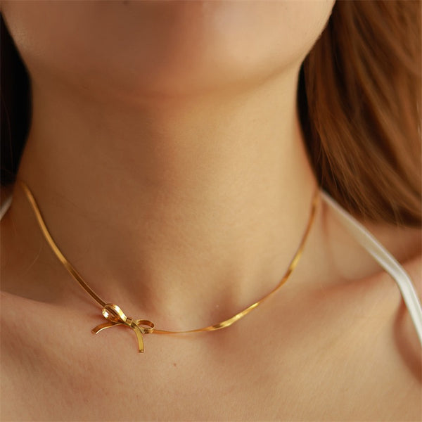 Wholesale Simple Style Classic Bow Knot Necklace Stainless Steel with 18k Gold Plating
