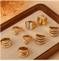 Wholesale Casual Simple Style Solid Color Titanium Steel 18K Gold Plated Rhinestones Rings In Bulk Gold Rings - ChicMeto