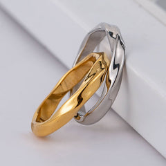 Wholesale Jewelry Elegant Geometric 316 Stainless Steel 18K Gold Plated Shiny Metallic Polishing Rings - ChicMeto