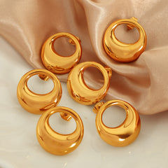 wholesale IG Style Casual Elegant Circle Polishing Hollow Out 304 Stainless Steel 18K Gold Plated Ear Studs - ChicMeto