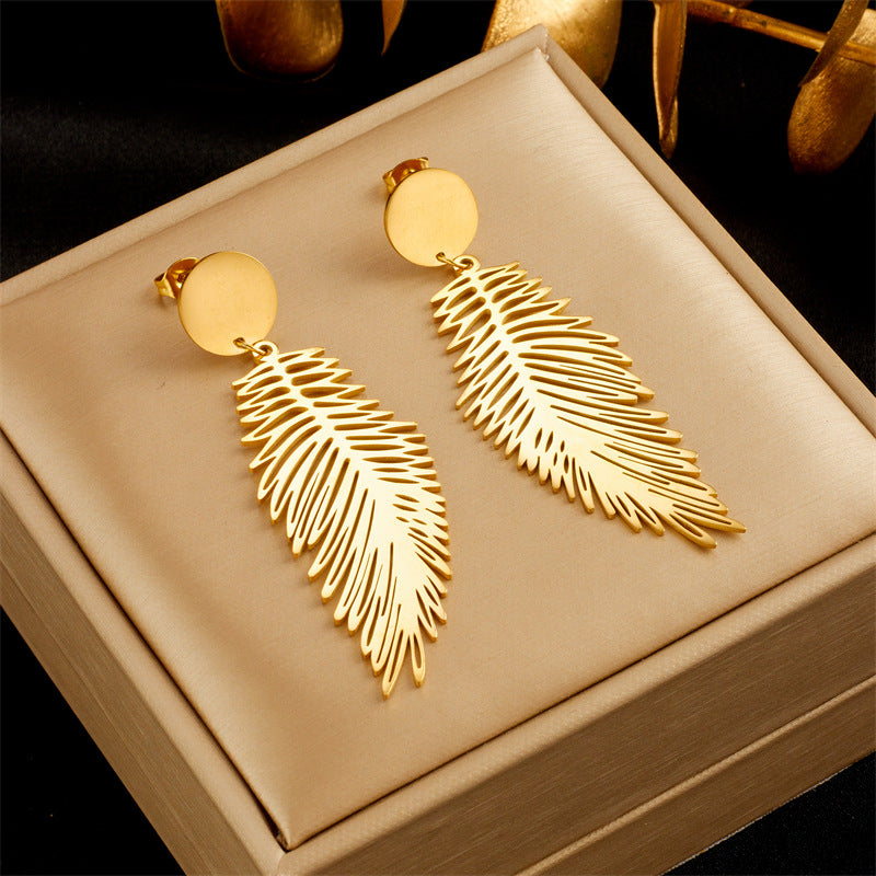 Wholesale 1 Pair Lady Feather Plating Titanium Steel Drop Earrings - ChicMeto