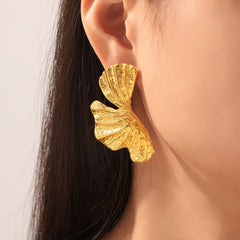 Wholesale 1 Pair Simple Style Petal Plating 304 Stainless Steel 18K Gold Plated Ear Studs - ChicMeto