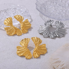 Wholesale 1 Pair Simple Style Petal Plating 304 Stainless Steel 18K Gold Plated Ear Studs - ChicMeto