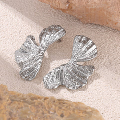 Wholesale 1 Pair Simple Style Petal Plating 304 Stainless Steel 18K Gold Plated Ear Studs - ChicMeto