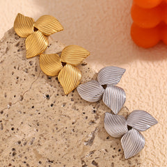 wholesale Simple Classic Style Flower Plating 304 Stainless Steel Ear Studs - ChicMeto