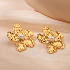 wholesale Retro Exaggerated Flower Inlay 304 Stainless Steel Pearl Ear Studs - ChicMeto