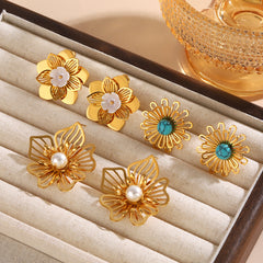 Wholesale 1 Pair Elegant Retro Flower 304 Stainless Steel Ear Studs - ChicMeto