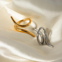 Wholesale 304 Stainless Steel 18K Gold Plated Simple Style Classic Style Plating Solid Color Rings - ChicMeto