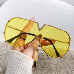 Wholesale Basic Gradient Color PC Square Frameless Women's Sunglasses - ChicMeto