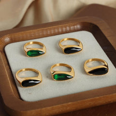 Wholesale Casual Glam Simple Style Geometric Glass Titanium Steel Plating Inlay Glass 18K Gold Plated Rings - ChicMeto