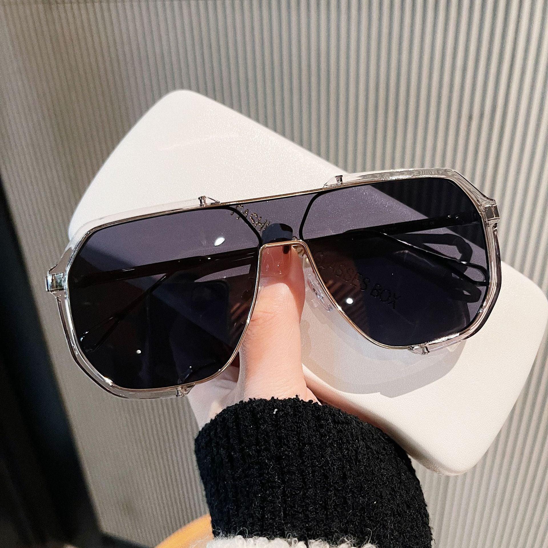 Wholesale Classic Style Solid Color AC Square Full Frame Women's Sunglasses - ChicMeto