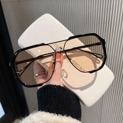 Wholesale Classic Style Solid Color AC Square Full Frame Women's Sunglasses - ChicMeto