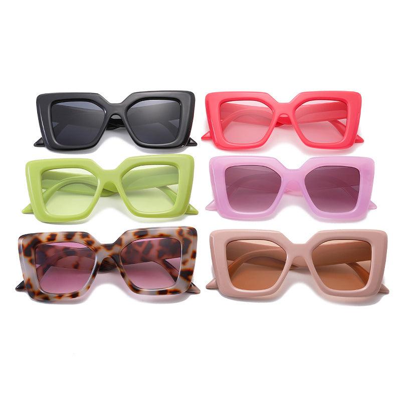 Wholesale Elegant Basic Solid Color PC Square Full Frame Women Sunglasses - ChicMeto