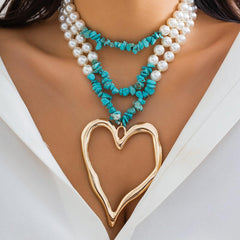 Wholesale Elegant Exaggerated Heart Shape Pearl Turquoise Beaded Alloy Necklace for Women - ChicMeto