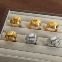 Wholesale Elegant Simple Style Solid Color Titanium Steel Layered Plating 18K Gold Plated Open Rings - ChicMeto