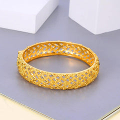 Wholesale Ethnic Style Solid Color Copper Gold Plated Bangles in Bulk - ChicMeto