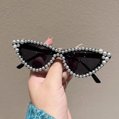 Wholesale Glam Luxurious Romantic Solid Color AC Cat Eye Inlaid Pearls Full Frame Women's Sunglasses - ChicMeto