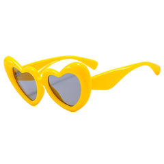 Wholesale IG Style Y2K Cartoon Style Heart Shape PC Special-shaped Mirror Full Frame Glasses - ChicMeto