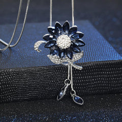 Wholesale Lady Flower Alloy Glass Copper Plated Artificial Rhinestones Women's Sweater Chain - ChicMeto