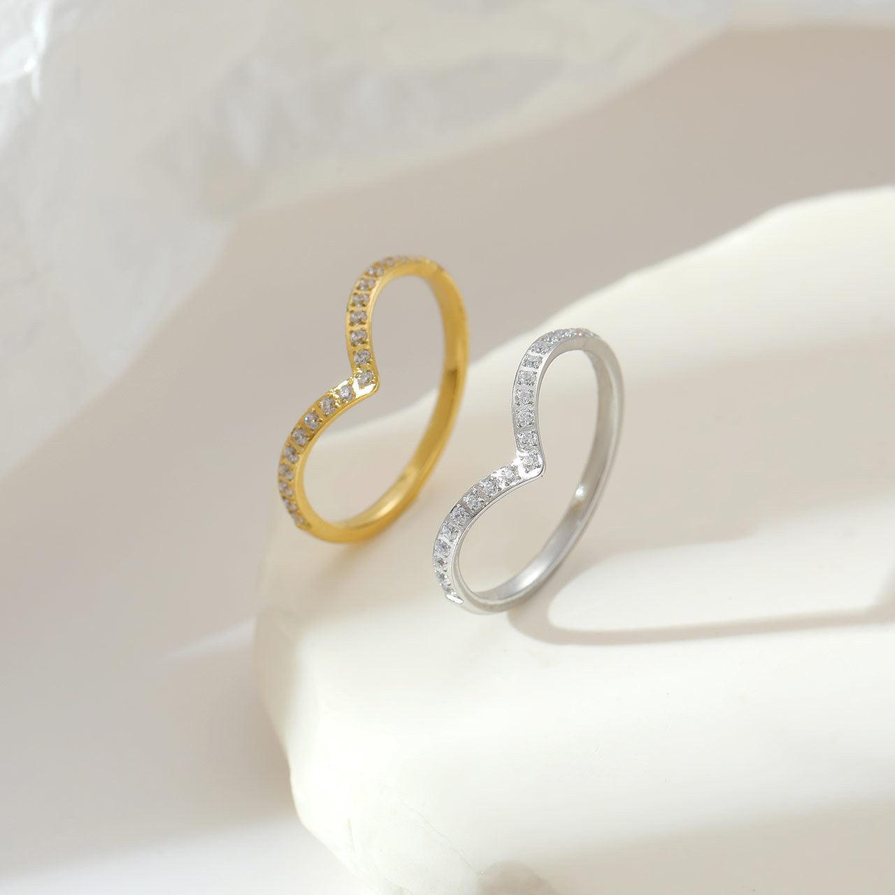 Wholesale Luxurious Simple Style Solid Color Rings Stainless Steel White Gold Plated with Zircon Inlay - ChicMeto