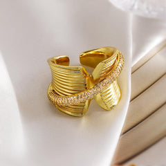 Wholesale Retro Exaggerated Simple Style Geometric Copper Plating Inlay 18K Gold Plated Zircon Open Rings - ChicMeto