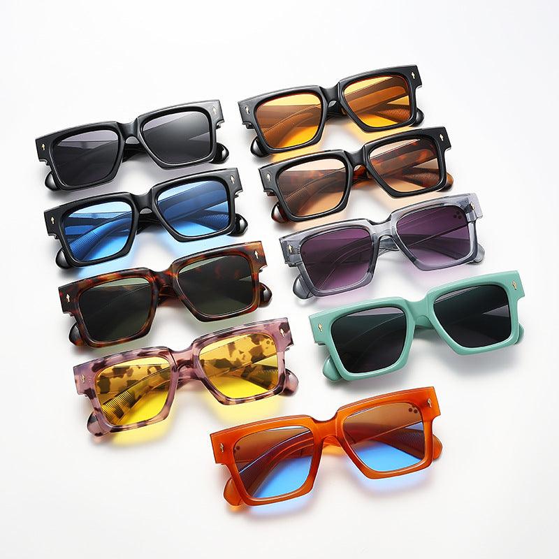 Wholesale Retro Streetwear Geometric PC Square Full Frame Women's Sunglasses - ChicMeto