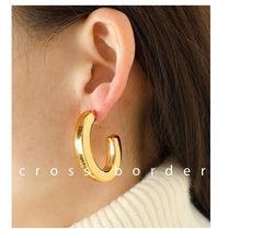 Wholesale Simple Style C Shape Oval Plating Titanium Steel 18K Gold Plated Ear Studs Pair - ChicMeto