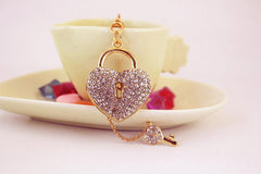 Wholesale Simple Style Heart Shape Alloy Keychain | Rhinestone Inlay, Women's Keychain - ChicMeto