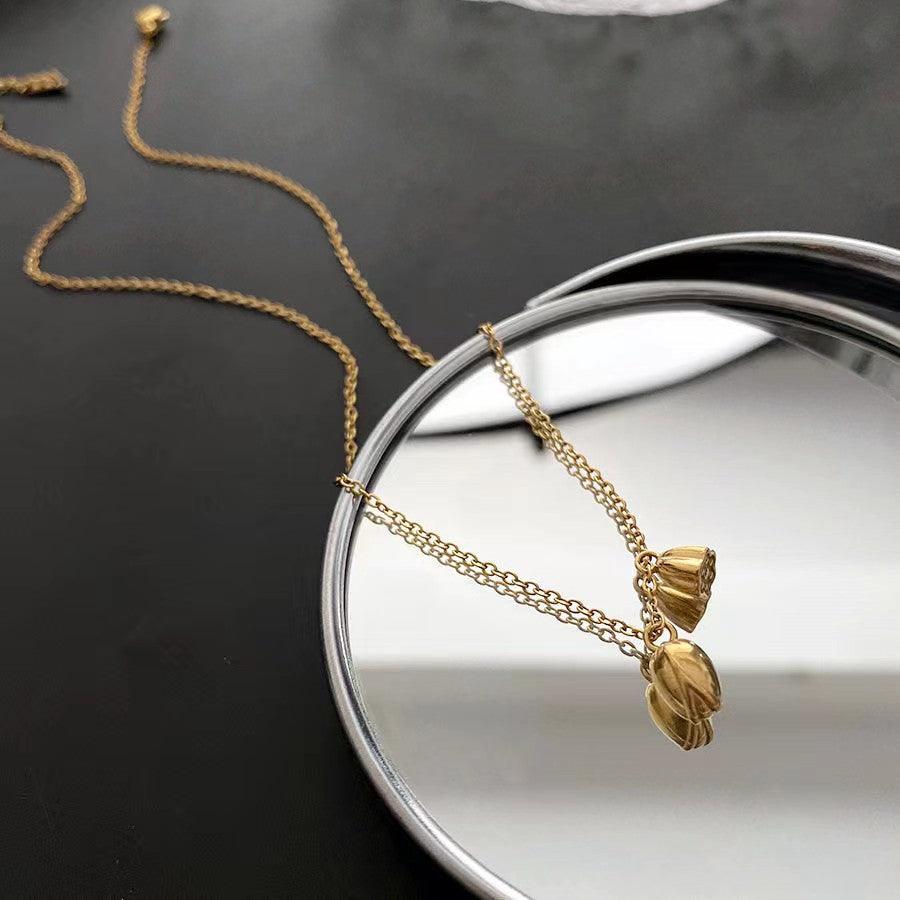 Wholesale Simple Style Lotus Stainless Steel Plating 18K Gold Plated Pendant Necklace - ChicMeto