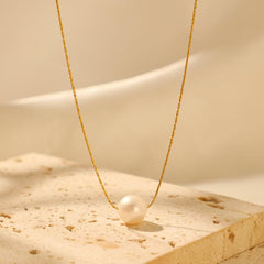 Wholesale Simple Style Shiny Solid Color Stainless Steel Polishing Plating 18K Gold Plated Pendant Necklace - ChicMeto