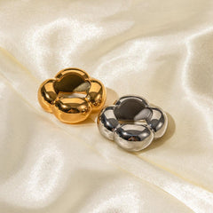 Wholesale Simple Style Solid Color Lines 304 Stainless Steel 18K Gold Plated Rings In Bulk - ChicMeto