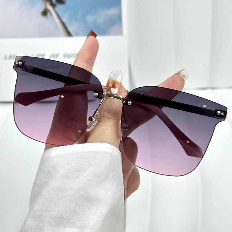 Wholesale Simple Style Solid Color PC Square Frameless Women's Sunglasses - ChicMeto