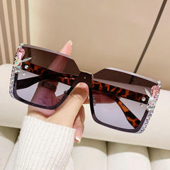 Wholesale Simple Style Streetwear Leopard PC Square Diamond Frameless Women Sunglasses - ChicMeto