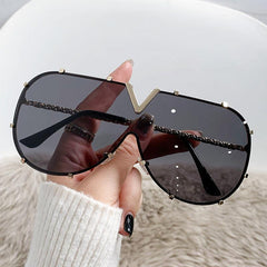 Wholesale Simple Style Streetwear Solid Color AC Oval Frame Full Frame Women's Sunglasses - ChicMeto