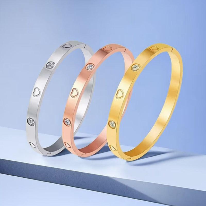 Wholesale Simple Style Titanium Steel Gold-Plated Bangle with Zircon Inlay - ChicMeto