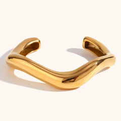 Wholesale Stainless Steel 18K Gold Plated Casual Irregular Design Bangle - ChicMeto