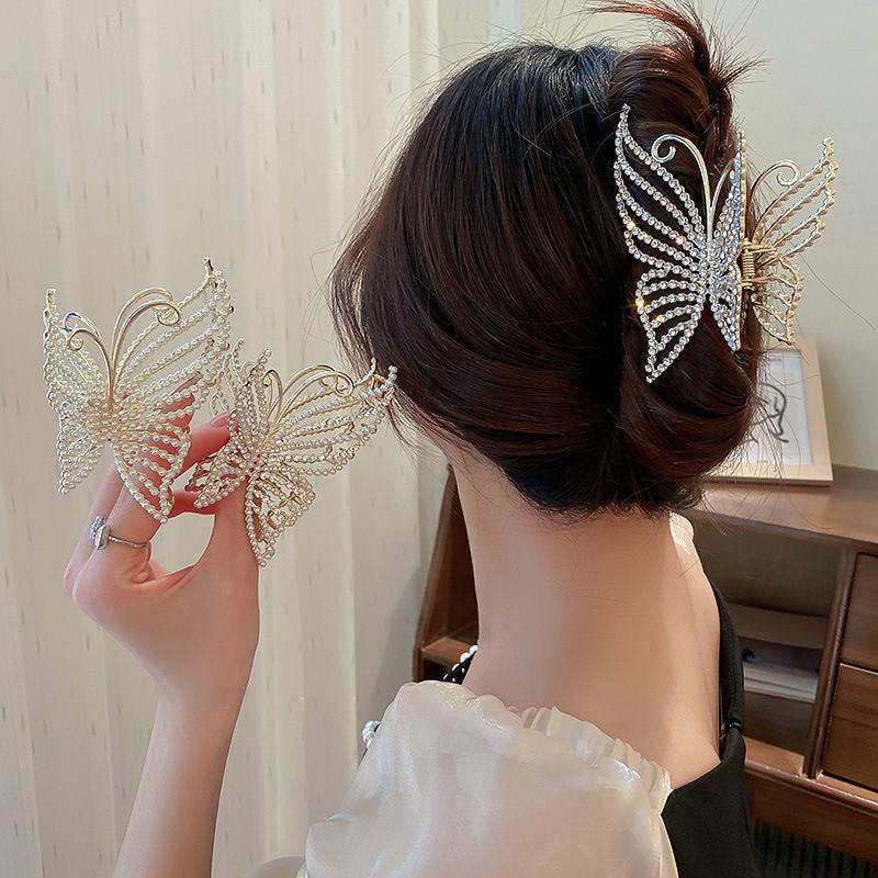 Wholesale Sweet Butterfly Alloy Pearl Plating Metal Artificial Pearls Rhinestones Hair Clip - ChicMeto