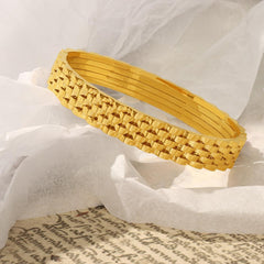 Wholesale Titanium Steel 18K Gold Plated Casual Simple Style Geometric Layered Plating Bangle - ChicMeto