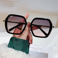 Wholesale Vacation Solid Color PC Polygon Full Frame Women's Sunglasses - ChicMeto