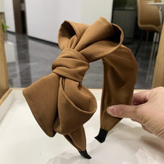 Wholesale Women's Retro Bow Knot Cloth Hair Band - ChicMeto