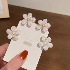 Wholesale Women's Sweet Flower Alloy Resin Plating Inlay Rhinestones Hair Clip - ChicMeto