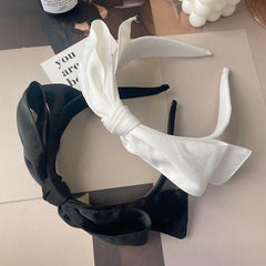 Wholesale Women's Sweet Solid Color Cloth Bowknot Hair Band - ChicMeto